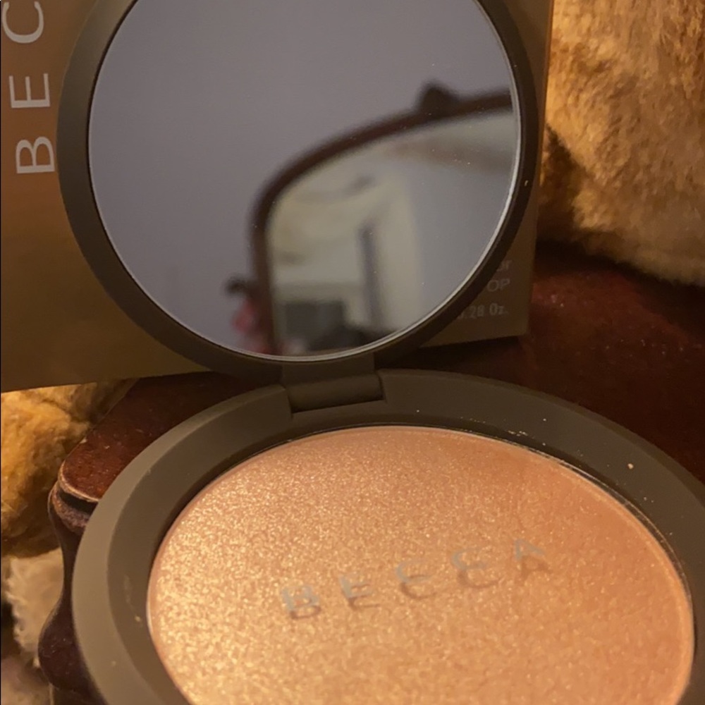 ❤️  BECCA pressed highlighter CHAMPAGNE POP 🍾 🌟